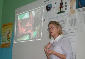 Jenn lecturing on skin grafting